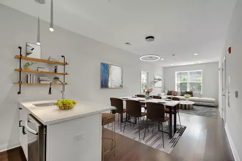 1901 Summit Ave #205, Union City, NJ 07087