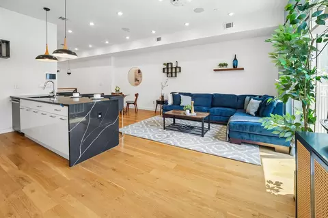 241 3rd St # 4, Jersey City, NJ 07302