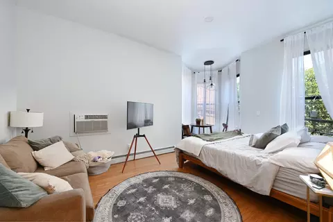 193 Ogden Ave #2D, Jersey City, NJ 07307