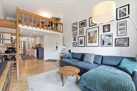 226 1st St #401, Jersey City, NJ 07302