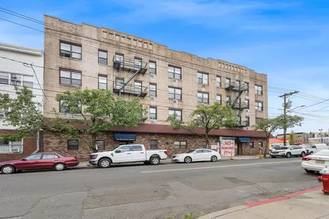 129 Franklin St #C5, Jersey City, NJ 07307