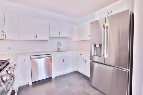 205 Park Ave #3, Hoboken, NJ 07030