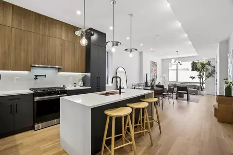 105 Laidlaw Ave #A-1, Jersey City, NJ 07306
