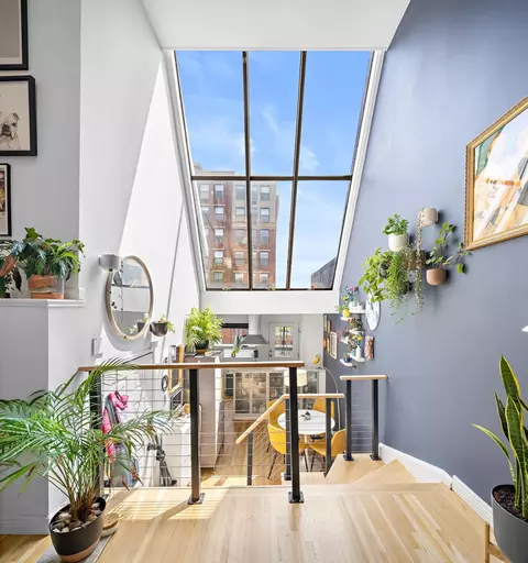1314 Hudson St #11, Hoboken, NJ 07030