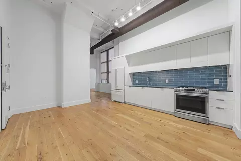 50 Dey St #445, Jersey City, NJ 07306