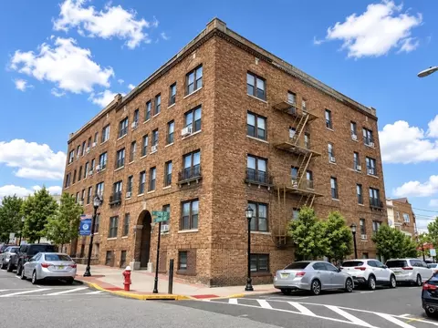 1200 Central Ave #5, Union City, NJ 07087