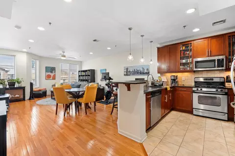 203-207 Hackensack Plank Rd #3D, Weehawken, NJ 07086