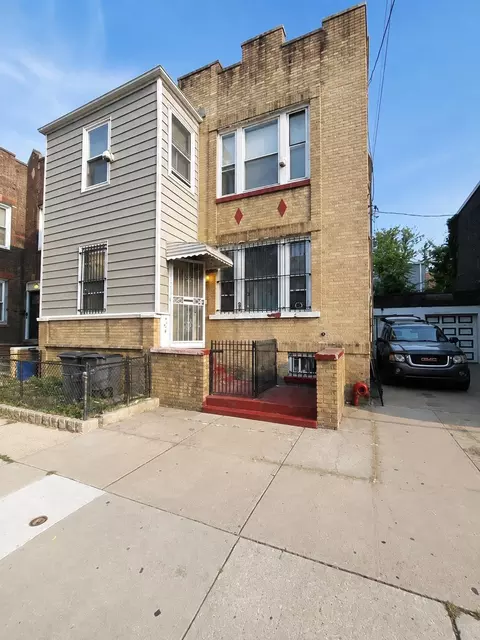 129 Stevens Ave, Jersey City, NJ 07305