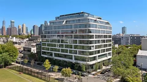 387 8th St #5B, Jersey City, NJ 07302
