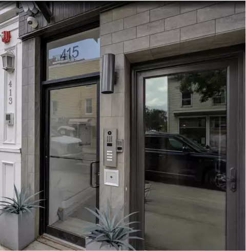 415 Monmouth St #1, Jersey City, NJ 07302