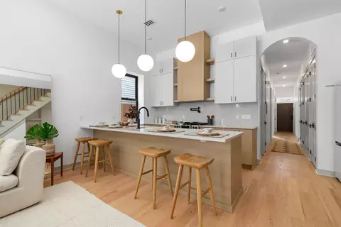 322 Princeton Ave UNIT 1, Jersey City, NJ 07305