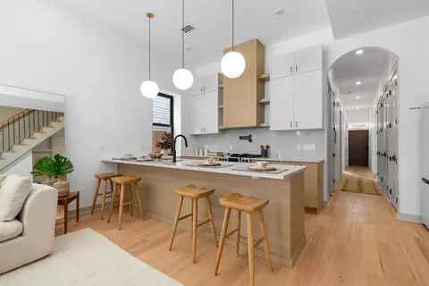 322 Princeton Ave UNIT 1, Jersey City, NJ 07305