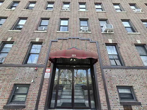 321 79th St #8, North Bergen, NJ 07047