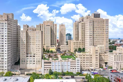 4 Beacon Way #1804, Jersey City, NJ 07304