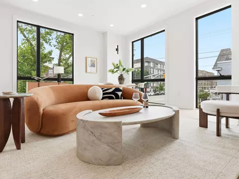 256 Claremont Ave #2, Jersey City, NJ 07305