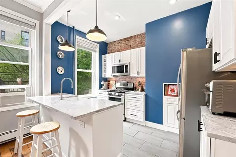 1010 Willow Ave #2, Hoboken, NJ 07030