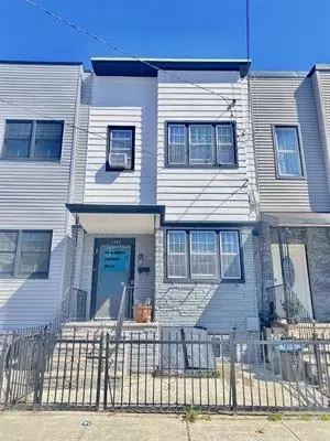 192 Bowers St # A, Jersey City, NJ 07307