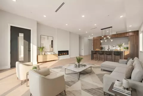 373 New York Ave #2, Jersey City, NJ 07307