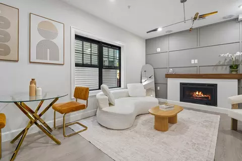 158 Oakland Ave #2B, Jersey City, NJ 07306