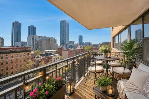 135 Montgomery St #8E3, Jersey City, NJ 07302