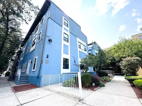 82 Jackson St #A6, Hoboken, NJ 07030