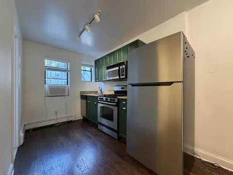 63 Jefferson St #1B, Hoboken, NJ 07030