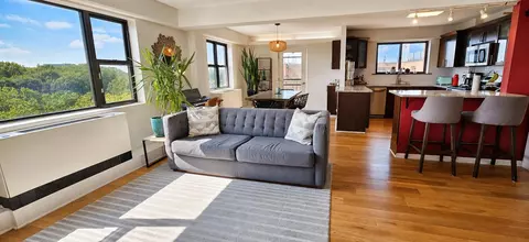8800 Boulevard #8M, North Bergen, NJ 07047