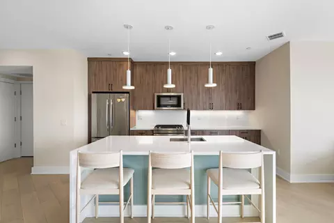 338 Newark Ave #602, Jersey City, NJ 07302