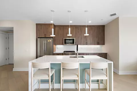 338 Newark Ave #602, Jersey City, NJ 07302