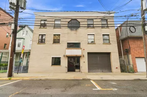 416 68th St #2, Guttenberg, NJ 07093