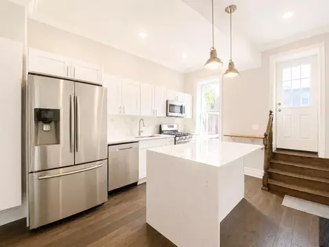 29 Belmont Ave, Jersey City, NJ 07304