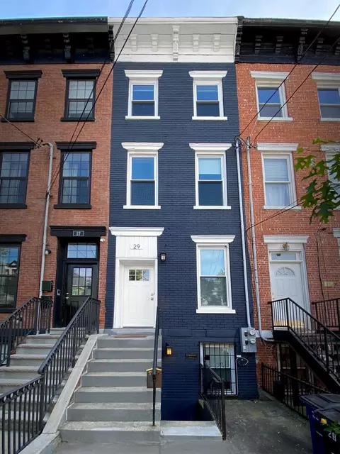 29 Belmont Ave, Jersey City, NJ 07304