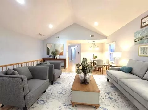 27 Jewett Ave, Jersey City, NJ 07304