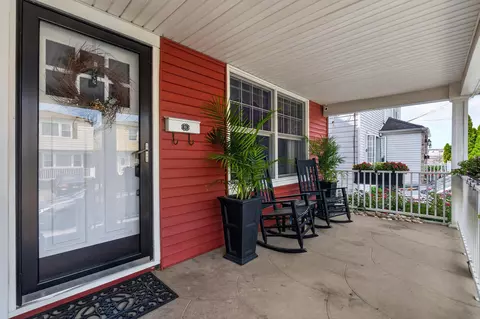 16 Marion Ct, Bayonne, NJ 07002