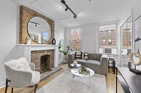 204 Willow Ave #4R, Hoboken, NJ 07030