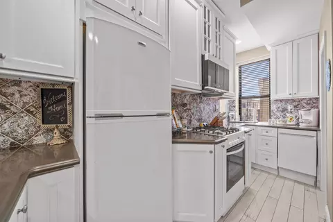133 Madison St #3L, Hoboken, NJ 07030