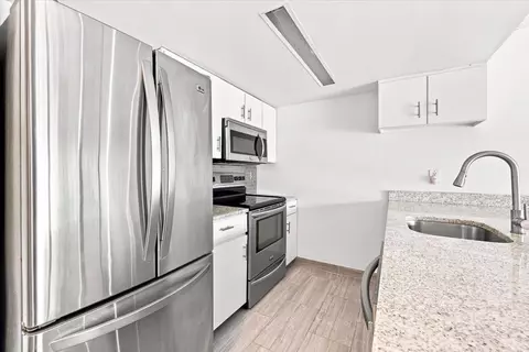 Kitchen - 55 Clinton Pl #404, Hackensack, NJ 07601 photo 2 of 3