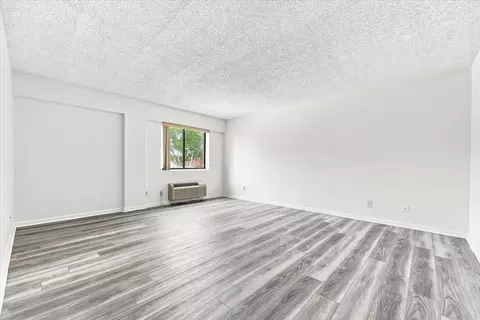 Living - 55 Clinton Pl #404, Hackensack, NJ 07601 photo 7 of 12