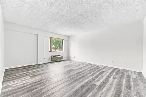 Living - 55 Clinton Pl #404, Hackensack, NJ 07601 photo 7 of 12
