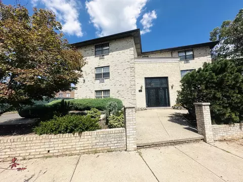 53 W 48th St #A2, Bayonne, NJ 07002