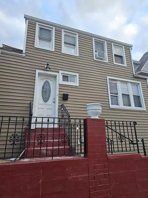 14 Rose Ave, Jersey City, NJ 07305