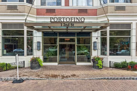 1 2nd St #1503, Jersey City, NJ 07302