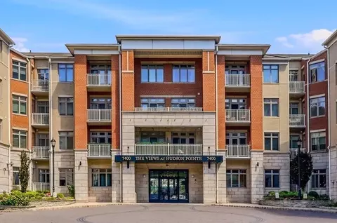 7400 River Rd #217, North Bergen, NJ 07047