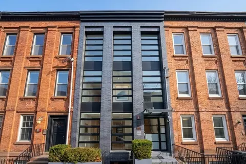 116 Bloomfield St #2, Hoboken, NJ 07030