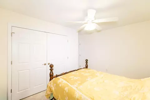 Bedroom - 17 Heritage Ct, Ewing Twp, NJ 08628 photo 6 of 10