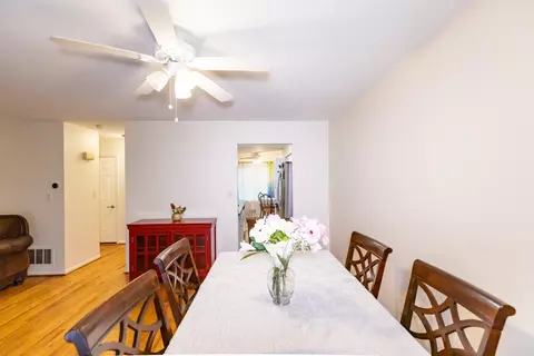 Dining - 17 Heritage Ct, Ewing Twp, NJ 08628 photo 2 of 3