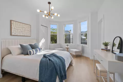 110 Maple St #2, Weehawken, NJ 07086