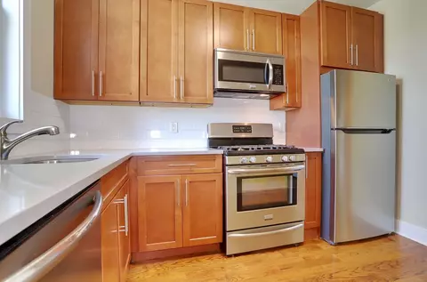 824 Washington St #2, Hoboken, NJ 07030