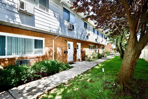 1465 68th St #A, North Bergen, NJ 07047