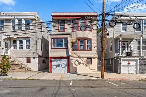 1306 7th St, North Bergen, NJ 07047